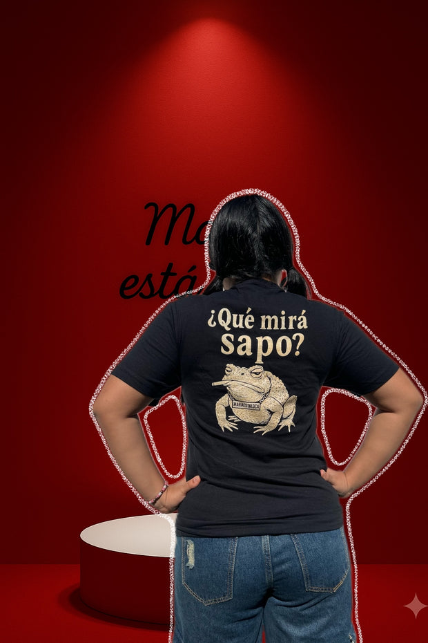 ¿Qué Mirá Sapo? Funny Spanish Graphic T-Shirt – MariaEstaLoca Meme Tee