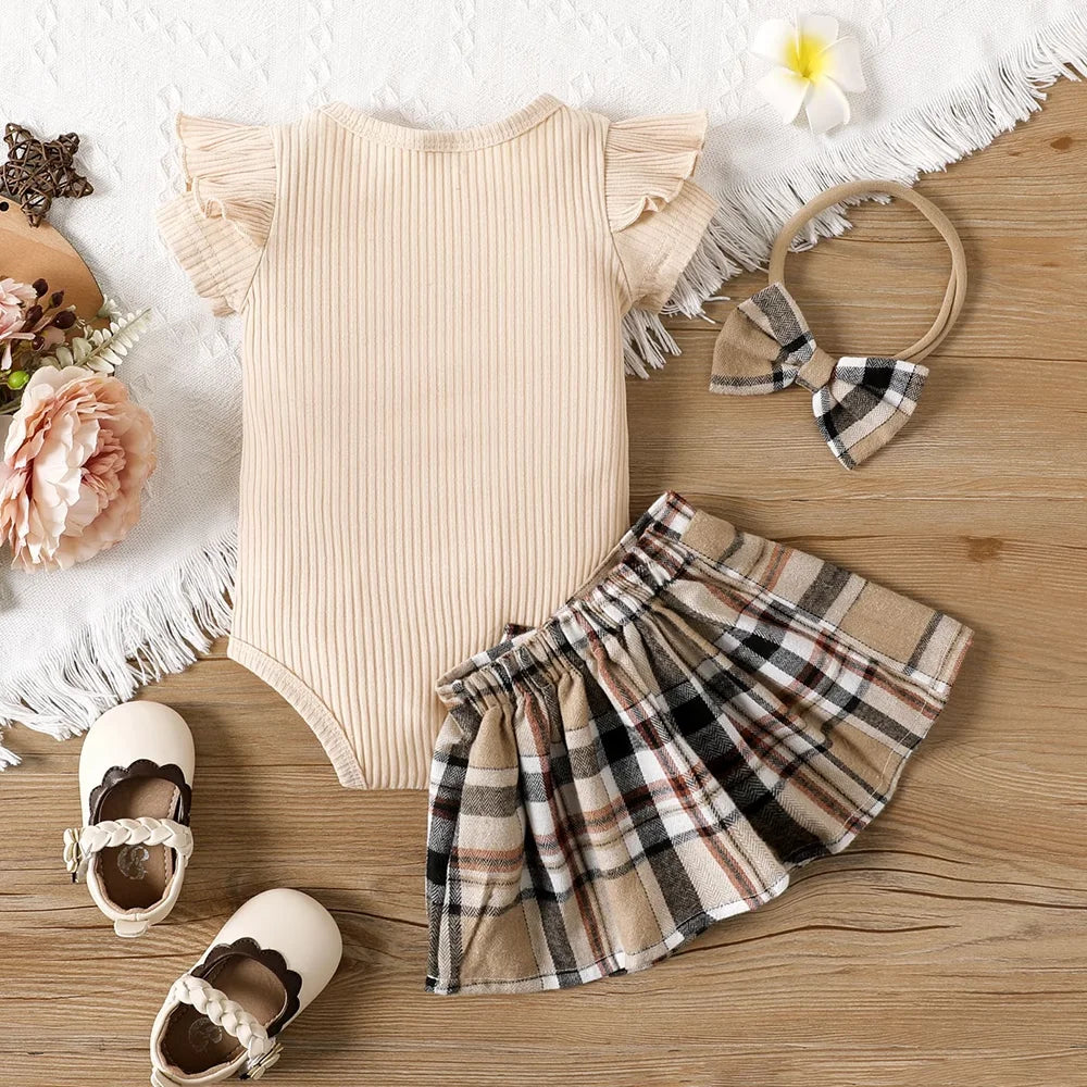 0-18 Months Summer New Baby Girl Bear Print Lace Sleeves Plaid Short Skirt Set Plus Hairband Three-piece Set - mariaestalocashop