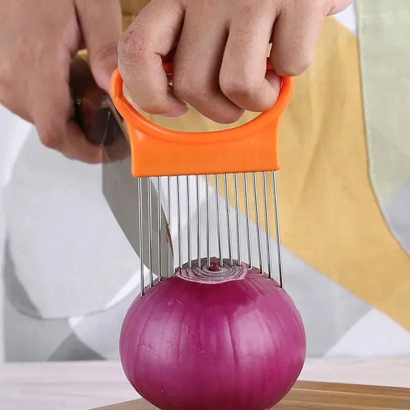 Effortlessly Slice Onions with this 1pc Colorful Onion Slicer Kitchen stainless steel potato chip onion holder for chopping assi - mariaestalocashop