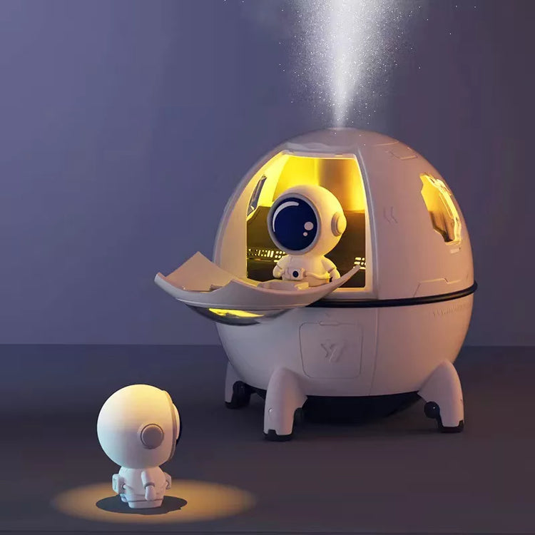New Astronaut Air Humidifier 220ml With Night Light 1200mAh Battery  Rechargeable Home Aroma oil Diffuser Gift for Kids - mariaestalocashop