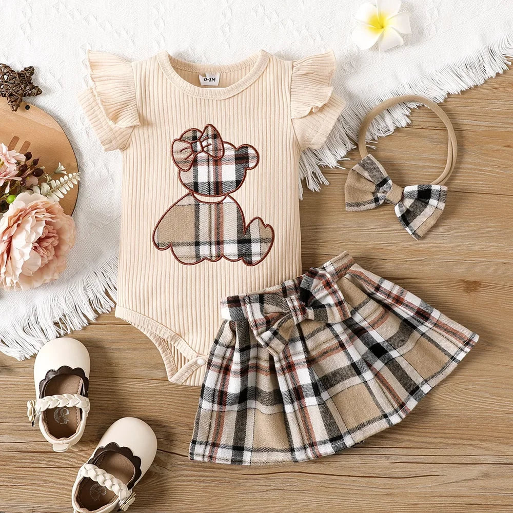 0-18 Months Summer New Baby Girl Bear Print Lace Sleeves Plaid Short Skirt Set Plus Hairband Three-piece Set - mariaestalocashop